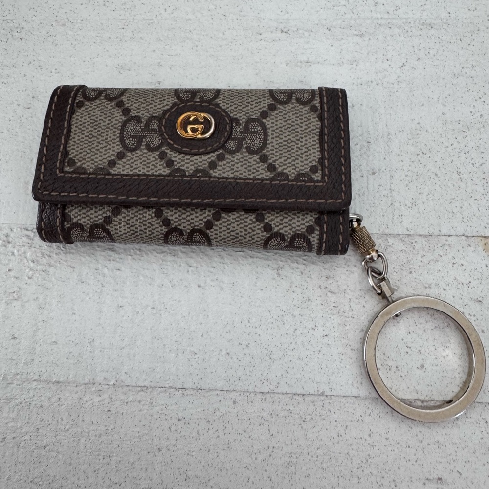 Gucci Brown GG Supreme Canvas Key Case with Gold Hardware